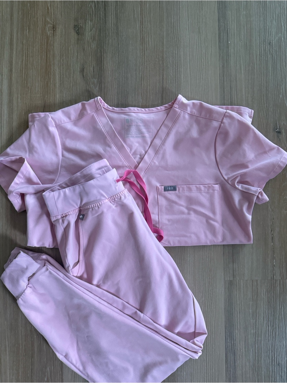 Figs Light Pink V-Neck Scrub Top and Jogger Pants